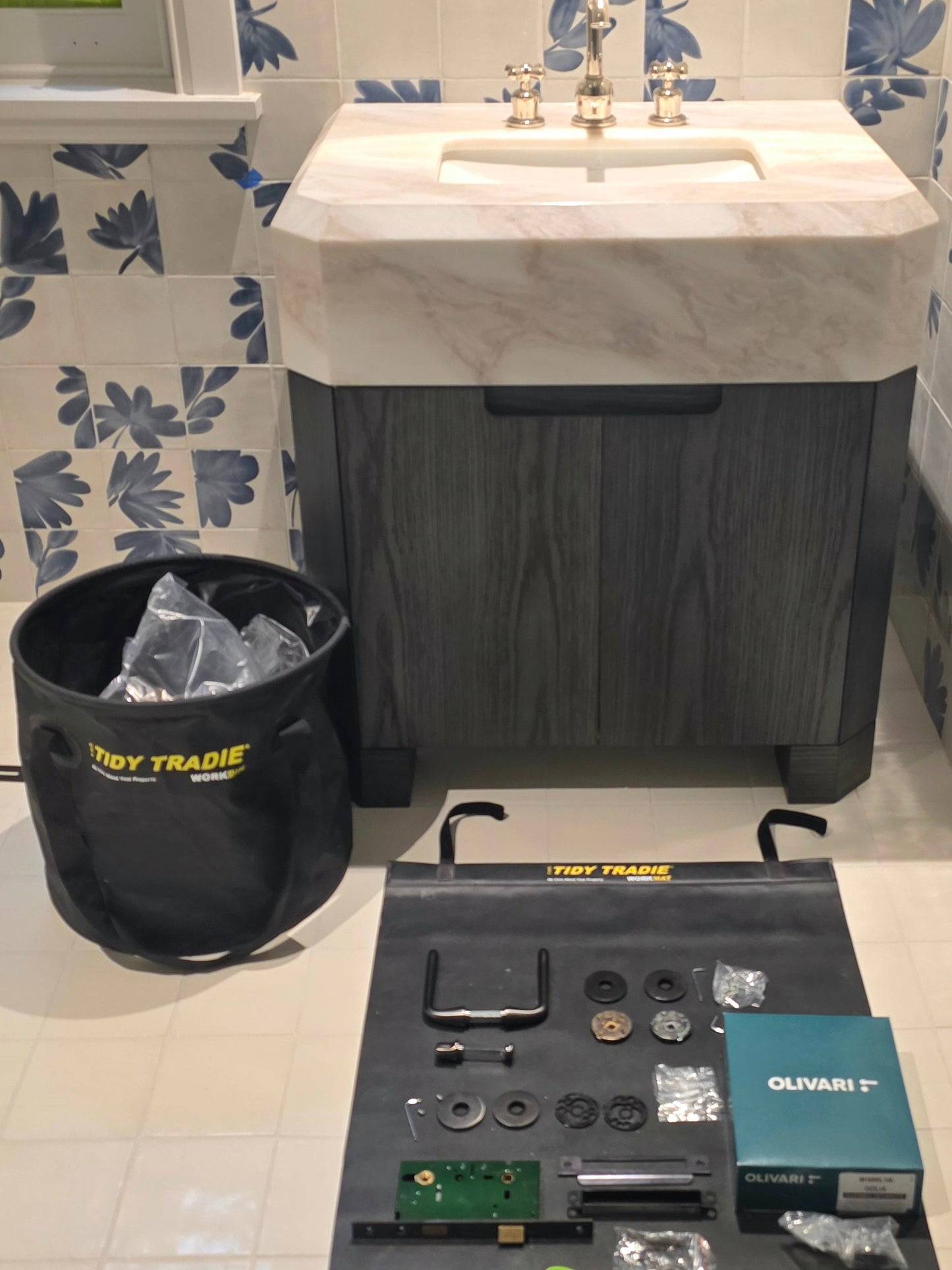 TIDY TRADIE Work Bin - Large 50Ltr